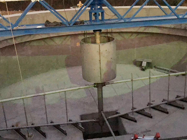 污水处理刮泥机系统